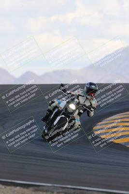 media/Oct-03-2022-Moto Forza (Mon) [[5f077a3730]]/Intermediate Group/Session 5 (Turn 12)/